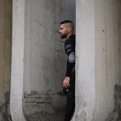 AVIVX: The 'Shine A Light On' Mix