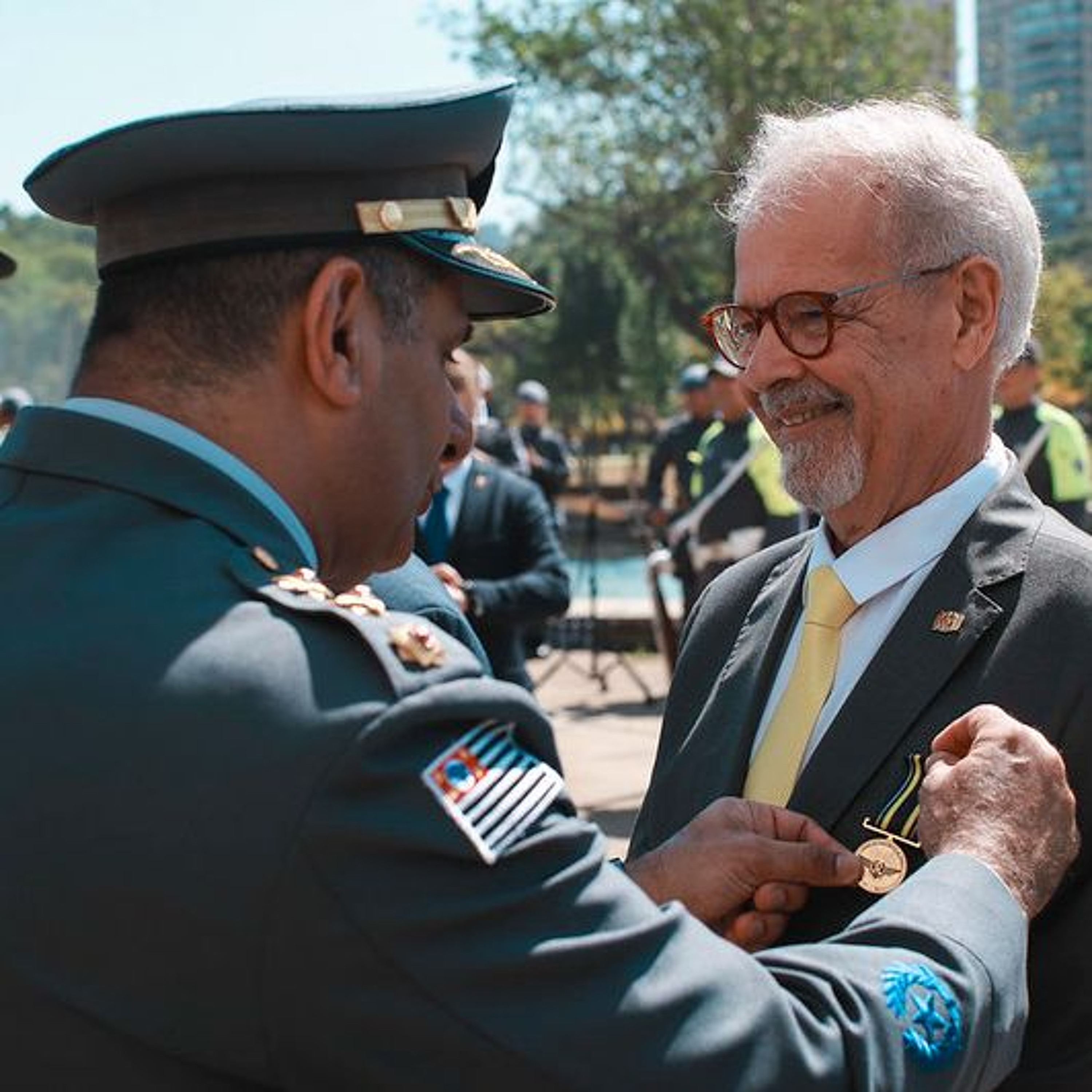 17.04.2026 = PRES. DA CÂMARA DE SP FOI HOMENAGEADO PELO COMANDO DE POLICIAMENTO DE TRÂNSITO episode artwork