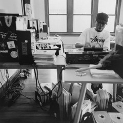 J Dilla & Mall Grab - Can't Pause