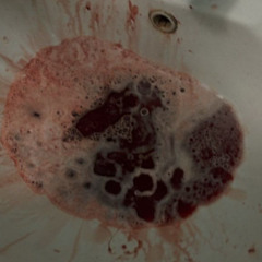 chains cut the hands but it would be better to make a cut-throat