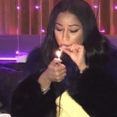 BadB!tch Smokin