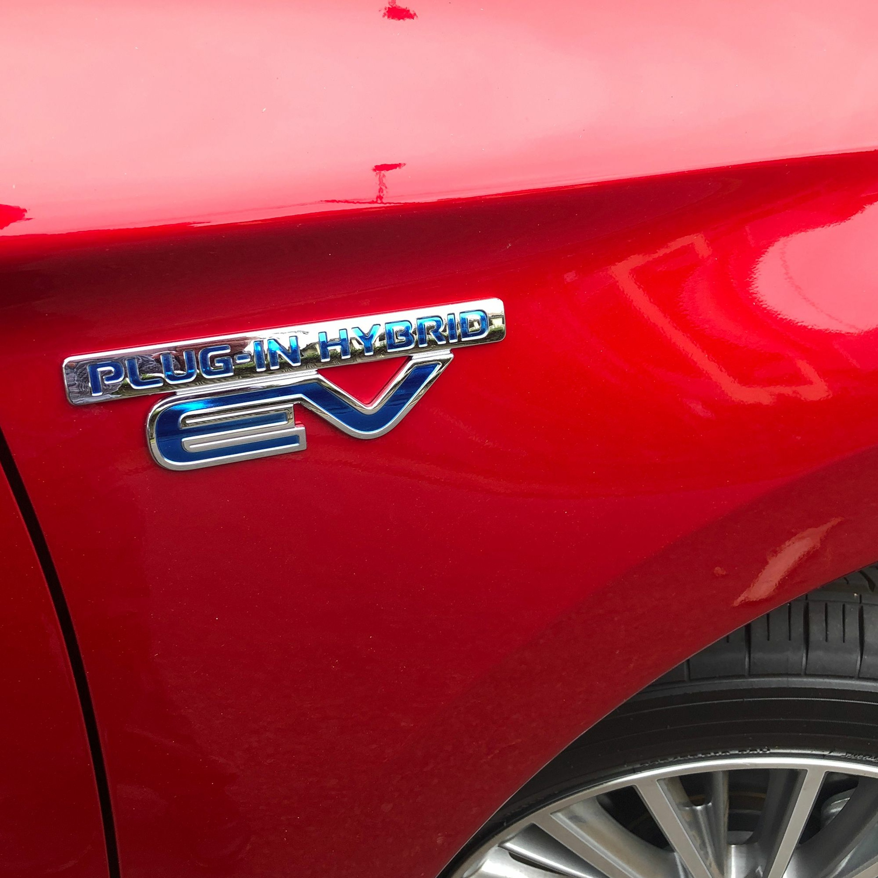 Overdrive: Nissan’s future; Holden sales old and new; Plug-in Hybrid; Feedspot top transport podcast thumbnail