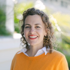 597. Live with Intention: Zenka Caro Shares Insights from the Holomovement Purpose Lab