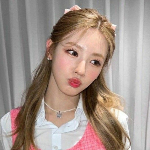 𝐢-𝐝𝐥𝐞-𝐠𝐨𝐨𝐝 𝐭𝐡𝐢𝐧𝐠 𝐬𝐩𝐞𝐞𝐝 𝐮𝐩