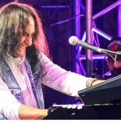 Ken Hensley went Electronic Once - Album: The Freedom is Here (2021)