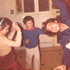 عيدٌ للقُبلَة .. أعيادٌ للقتل - تجارب الطفولة.