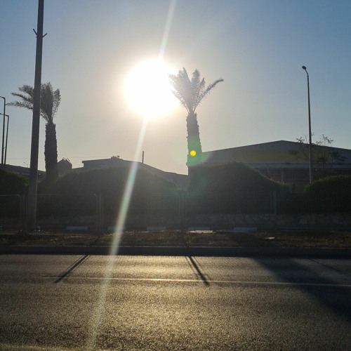 Stream موسيقى هادئه ريمكس يأخذك الى عالم اخر Arozin sabyh Full in