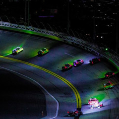 GG, RACX$ & KJ FISHER - RUN ĮT UP