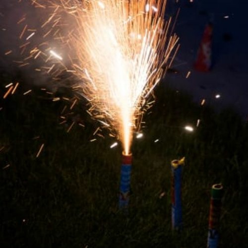 FIREWORK (2.5k FREEBIE)