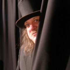 TROUBLE ON THE RISE {De Harde/Gartry]