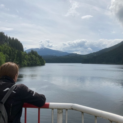 Cautiously Uplifting Contemplation