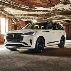 2025 Lincoln Aviator: Brand Power, Smart Planning for Success