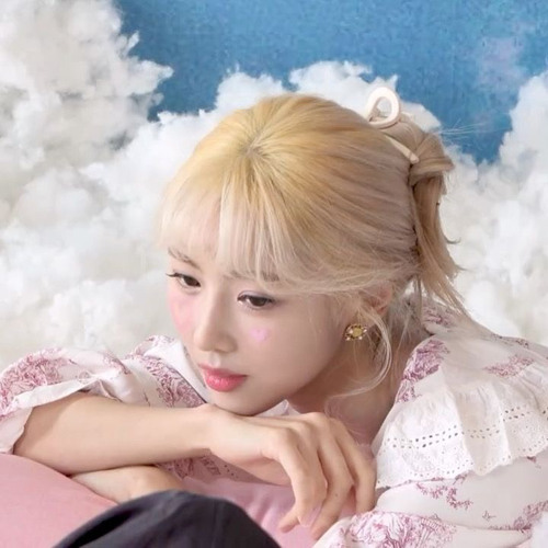 wonderland - dreamcatcher (sped up / nightcore)