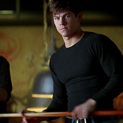 SO LET ME IN THE FUCKING HOUSE!!