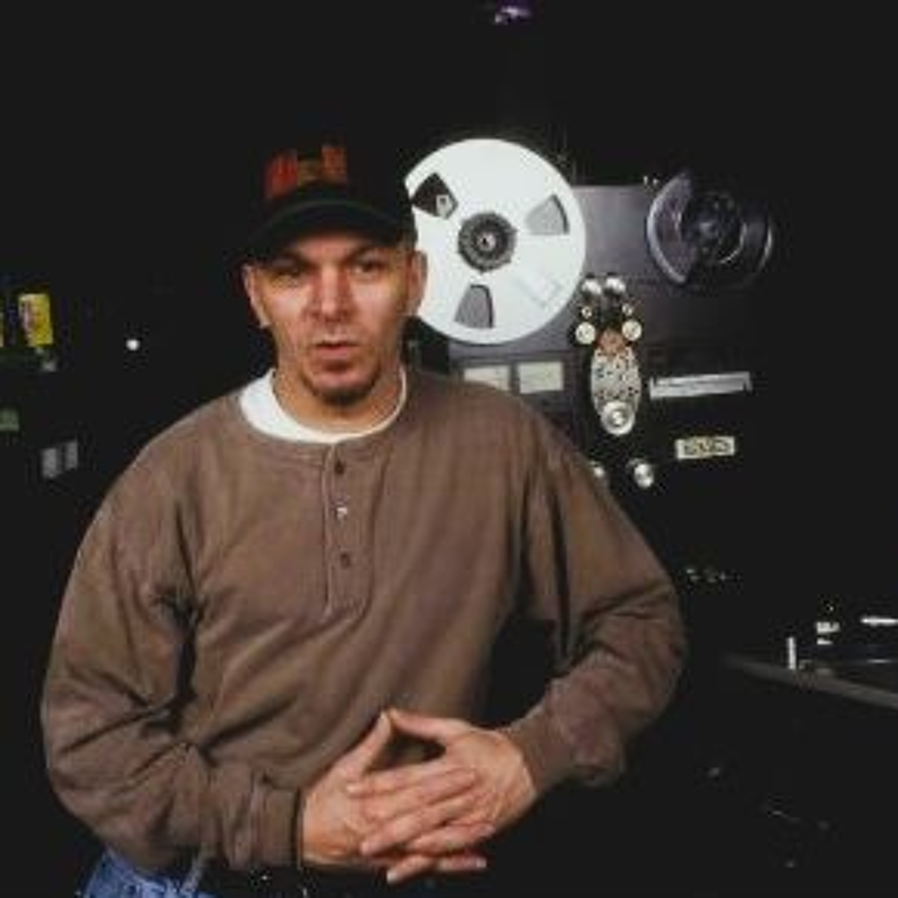 Junior Vasquez - Live @ Sound Factory, NYC (New Year's Eve) 1994' (Manny'z Tapez) episode artwork