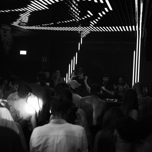 Vault Sessions | Collective