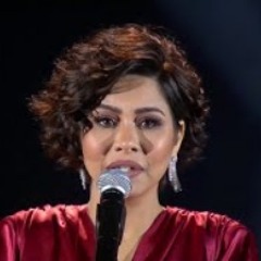 كل ما قربلك تبعدني عنك مسافات.. منك لله   شيرين "متحاسبنيش"