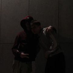 lovv (ft. golddearmap)