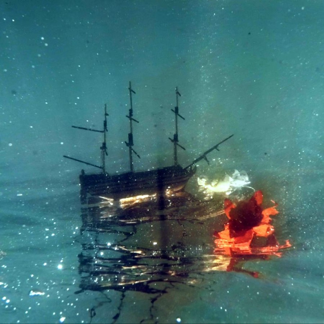 La Mer Est Immense