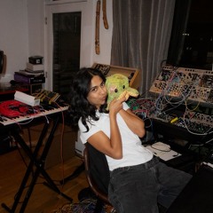 Ghunghru w/ ARUSHI JAIN 081025