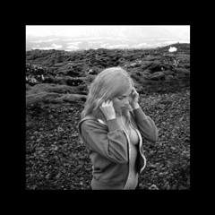 Addison Rae-Headphones On(slowed & reverb)