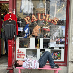 herbst in berlin (feat. Adami)