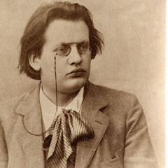 Max Reger: 4.Rondo. All. con spirito e vivace of String quartet n.3 (IMR203). Transcr. for 2 pianos