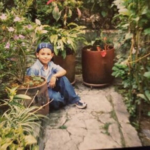 OVERWHELMED (Prod. Yiannionfire)