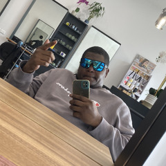 Shenaeea _Dating szn reggærmx2024🍻🔥🤙🏿