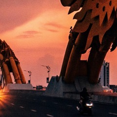 Dusk by the Han
