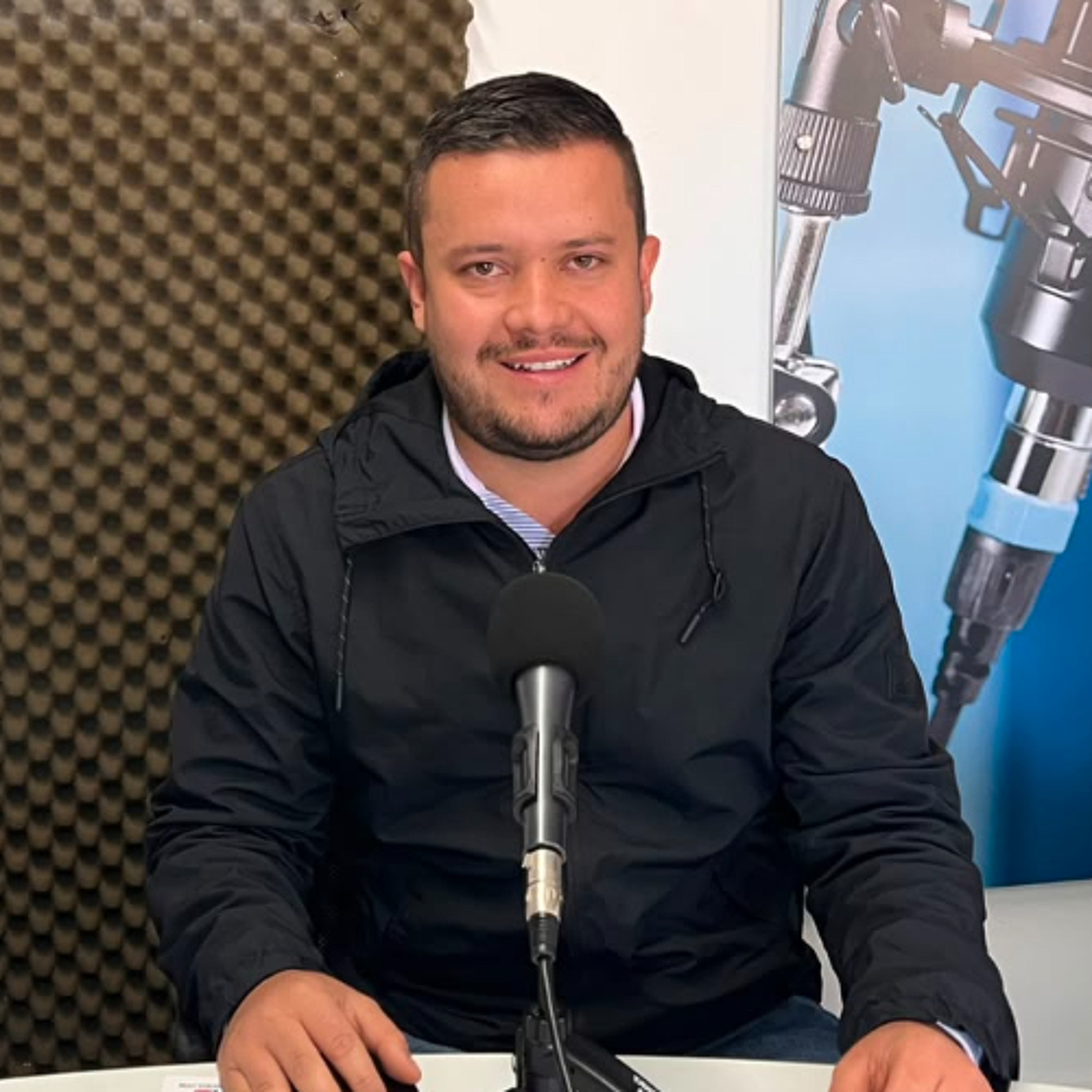 10. Entrevista con Edison Andrés Noreña, fundador de Clarino Apicultura episode artwork