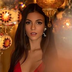Victoria Justice - Priceless
