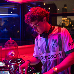 Soch: Live at Make Believe NYC