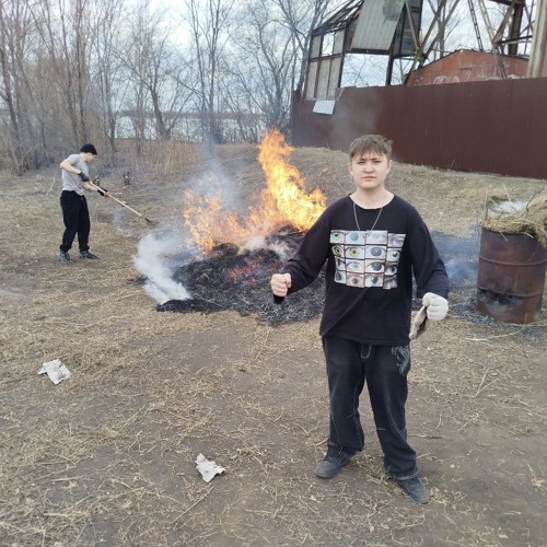taconiel_ＤＪＦＲＯＳＴＥＤ_ПРЕДСТАВЛЯЕТ_ＳｉＬＵ_ＴＡＳ_ＮｕＭＢＫ_ＡＳ_РАЗЛИЧНЫЙ_.m4a