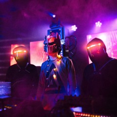 Tähtimoottori 👾 Connection Interrupted Live @ Mallaslabra 18.4.2025