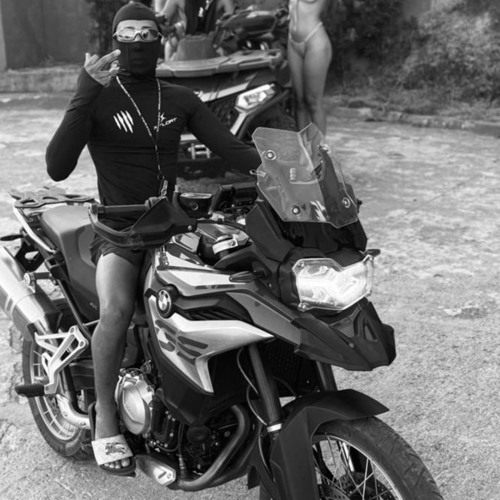 MEGA MELODIA EM TENOR (DJ Erik JP e DJ CVB 011) MC Iraqui ZL