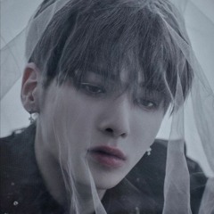 и так нахуй сука я блять сплю нахуй теперь в саунулаиде ебучая россия нахуй меня заебала я ненавижу почему нельзя оплатить подписку