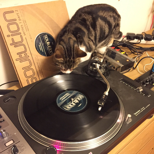 Early-2000s drum & bass vinyl mix