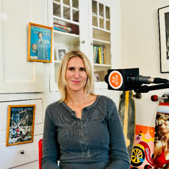 Rhiana Glor - Owner of Healthy Creations Cafe and Nectarine Grove in Encinitas, CA