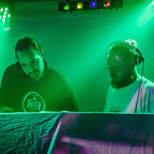 Dave Shichman & Mixmaster Doc - Deucey {Aspire Higher Tune Tuesday Exclusive}