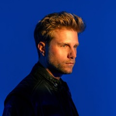 CHADE R. | ASTRAL VEIL MEL.TECHNO