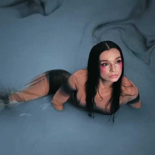 crystallized - Poppy (Sped Up, 1.1x)