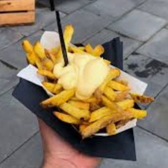 frietn mee mayonaiss