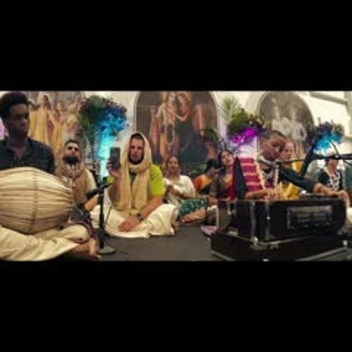 Sadhu Sanga 2022 Kirtan by Acyuta Gopi Devi Dasi on May 29, 2022