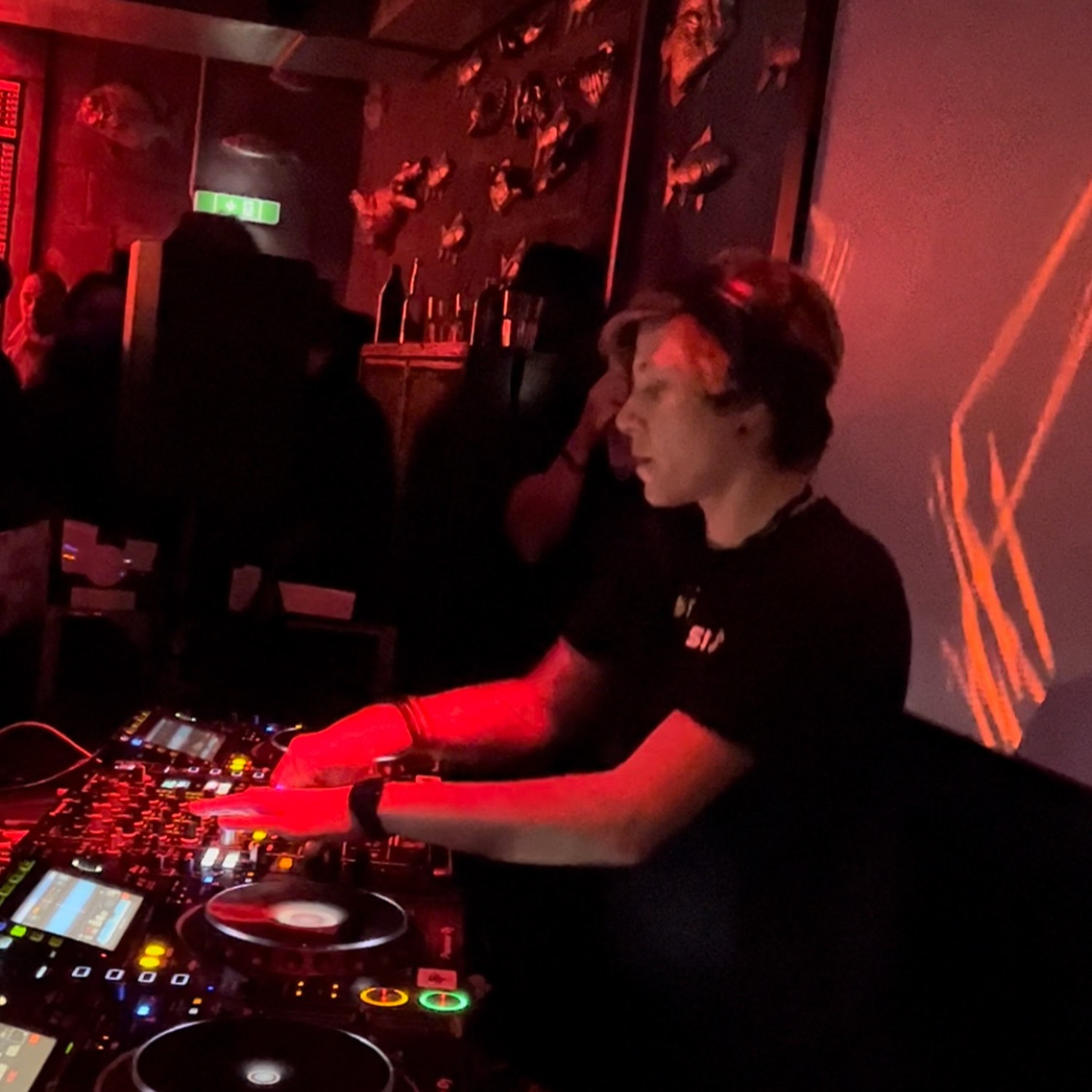 Techno Sets & Live Records
