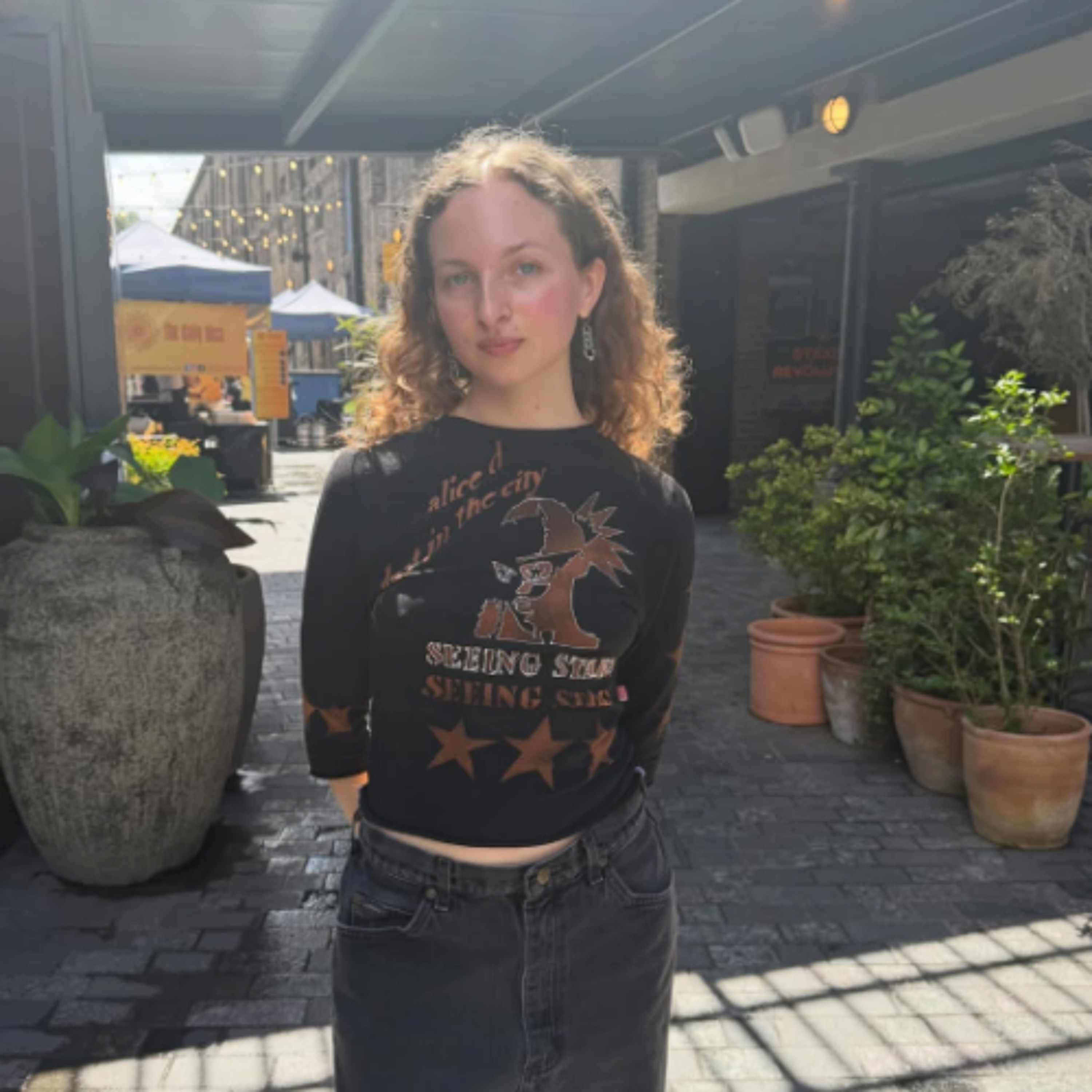 Close to Home w/ Hannah Lev 04/06/26 - [Voices Radio] episode artwork
