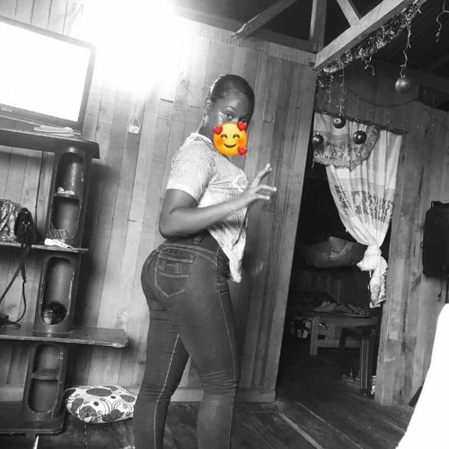 Stream Myke Towers Primer Melón Lyric Video by Gabriel