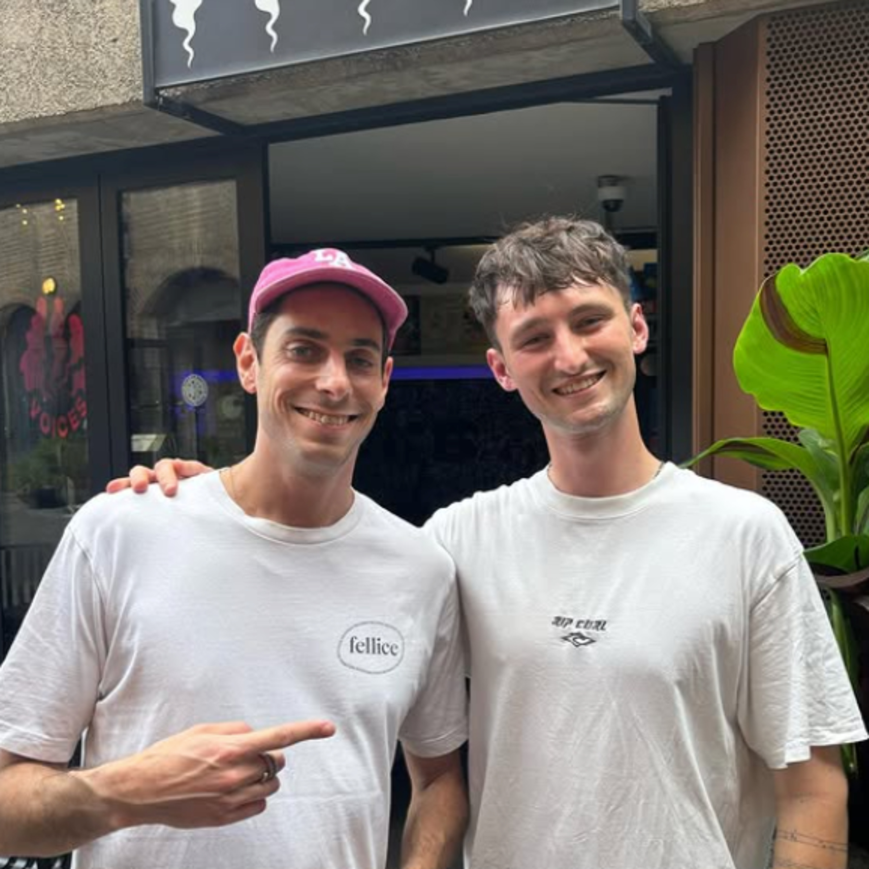 Streeton w/ Max G - 10/07/26 [Voices Radio] episode artwork