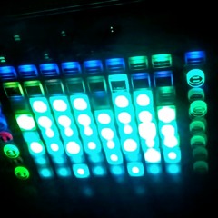 Pulsating Minimal Novation Circuit