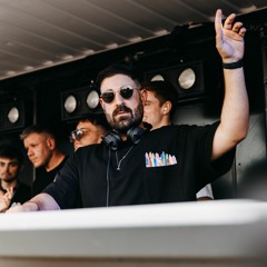 LIVE SETS & MIXES